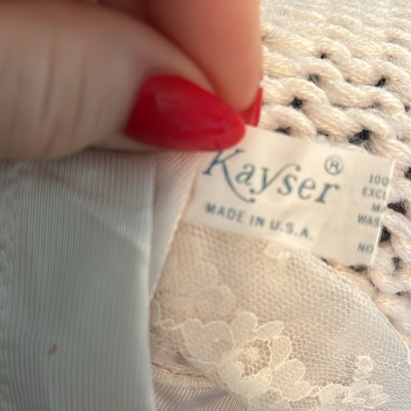 Vintage Kayser Full Body Slip White Pink Rosette Size 34 Made in USA - Picture 9 of 10